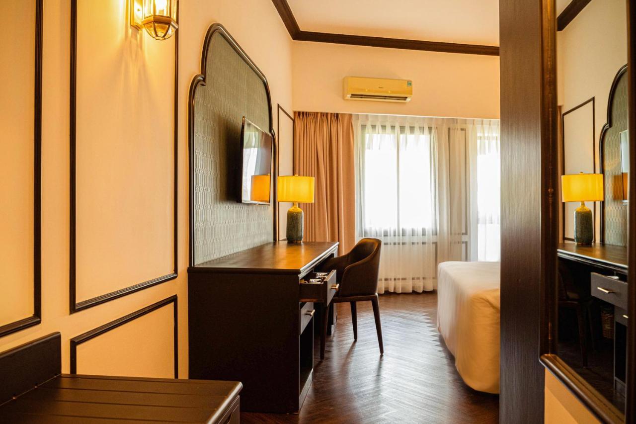 Dai Nam Boutique Khách sạn 4*